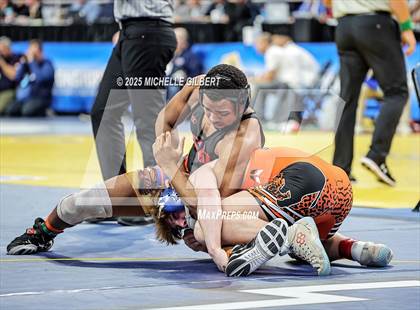 Thumbnail 1 in NYSPHSAA Division 2 State Championships (Round 1 145 to 285) photogallery.