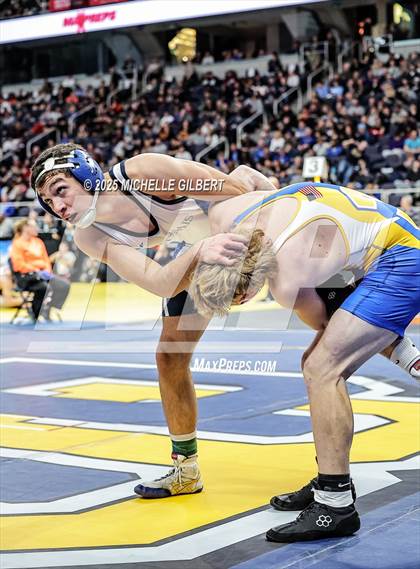 Thumbnail 3 in NYSPHSAA Division 2 State Championships (Round 1 145 to 285) photogallery.