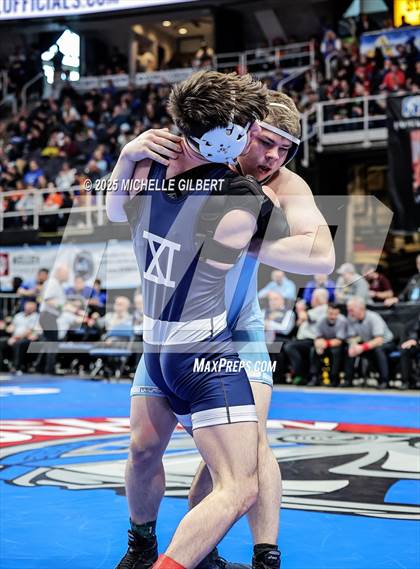 Thumbnail 1 in NYSPHSAA Division 2 State Championships (Round 1 145 to 285) photogallery.