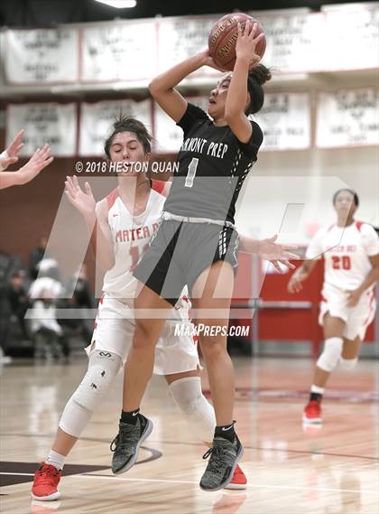 Thumbnail 1 in Mater Dei vs. Fairmont Prep (Troy Classic) photogallery.