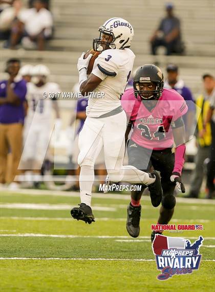 Thumbnail 3 in Ben Davis @ Warren Central (2016 MaxPreps Rivalry Series)  photogallery.