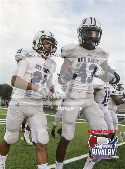 Thumbnail 3 in Ben Davis @ Warren Central (2016 MaxPreps Rivalry Series)  photogallery.