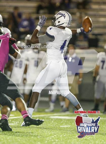 Thumbnail 2 in Ben Davis @ Warren Central (2016 MaxPreps Rivalry Series)  photogallery.