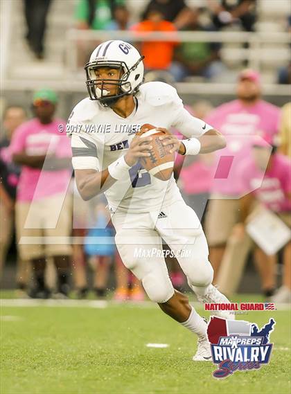 Thumbnail 3 in Ben Davis @ Warren Central (2016 MaxPreps Rivalry Series)  photogallery.