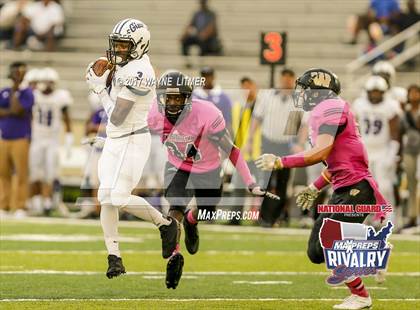 Thumbnail 2 in Ben Davis @ Warren Central (2016 MaxPreps Rivalry Series)  photogallery.