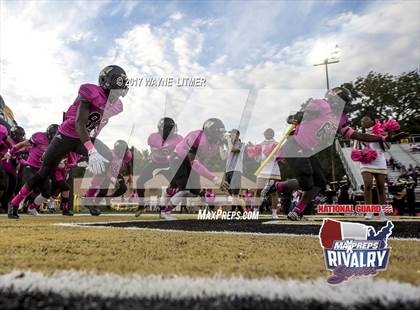 Thumbnail 3 in Ben Davis @ Warren Central (2016 MaxPreps Rivalry Series)  photogallery.