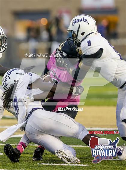 Thumbnail 2 in Ben Davis @ Warren Central (2016 MaxPreps Rivalry Series)  photogallery.
