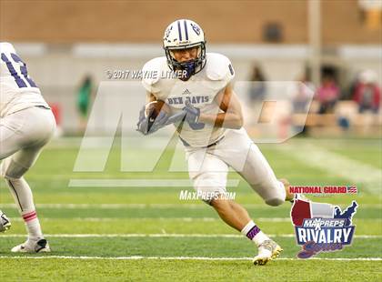 Thumbnail 2 in Ben Davis @ Warren Central (2016 MaxPreps Rivalry Series)  photogallery.