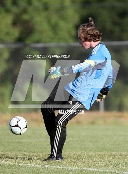 Thumbnail 2 in Selma @ Templeton (CIF Central 1st Round Playoff) photogallery.