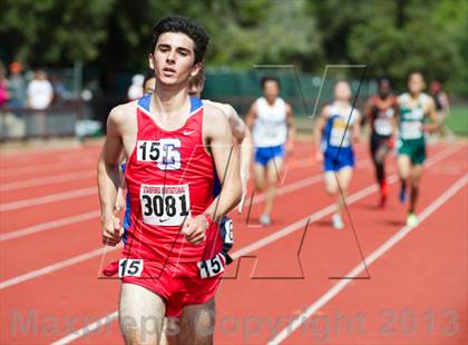 Thumbnail 1 in Stanford Invitational 3000m photogallery.