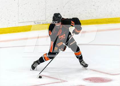 Thumbnail 2 in Kimball Union vs. Phillips Exeter Academy (Exeter Invitational) photogallery.
