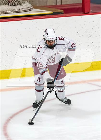 Thumbnail 1 in Kimball Union vs. Phillips Exeter Academy (Exeter Invitational) photogallery.