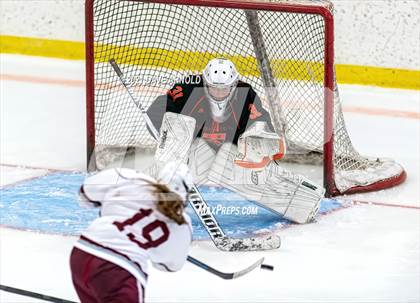 Thumbnail 1 in Kimball Union vs. Phillips Exeter Academy (Exeter Invitational) photogallery.