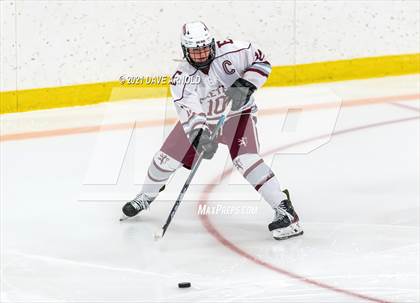 Thumbnail 2 in Kimball Union vs. Phillips Exeter Academy (Exeter Invitational) photogallery.