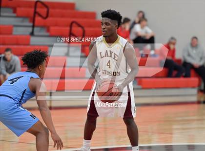 Thumbnail 2 in Newsome v Lake Gibson (Prep Hoops Sun Bash) photogallery.