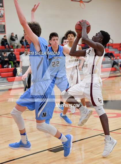 Thumbnail 2 in Newsome v Lake Gibson (Prep Hoops Sun Bash) photogallery.