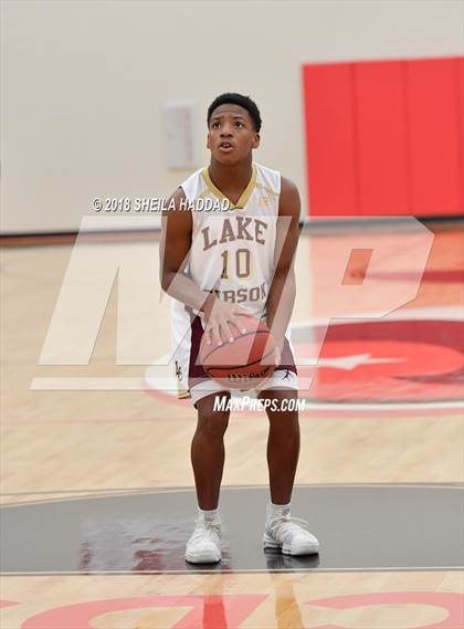 Thumbnail 2 in Newsome v Lake Gibson (Prep Hoops Sun Bash) photogallery.