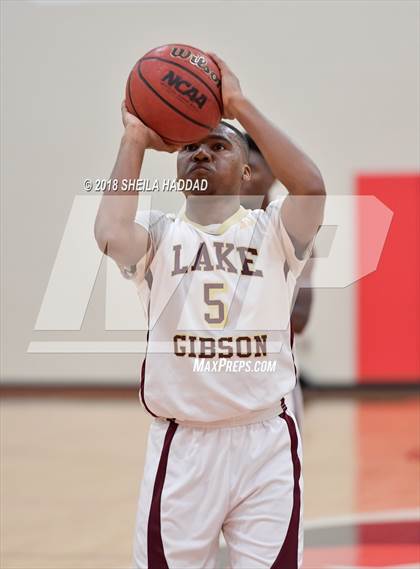 Thumbnail 1 in Newsome v Lake Gibson (Prep Hoops Sun Bash) photogallery.