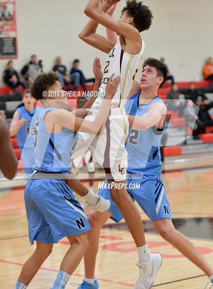 Thumbnail 3 in Newsome v Lake Gibson (Prep Hoops Sun Bash) photogallery.
