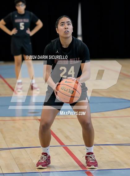 Thumbnail 1 in Mission Hills vs. Centennial  (Nike Tournament of Champions) photogallery.