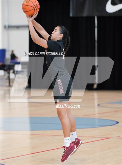 Thumbnail 3 in Mission Hills vs. Centennial  (Nike Tournament of Champions) photogallery.