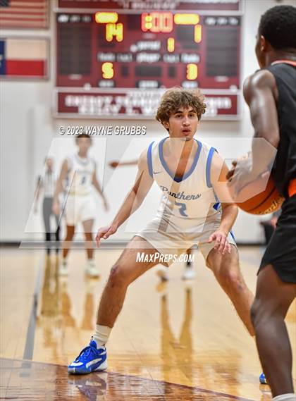 Thumbnail 3 in Queen City vs. Spring Hill (White Oak Tournament) photogallery.