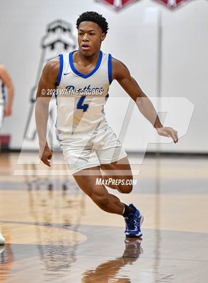 Thumbnail 2 in Queen City vs. Spring Hill (White Oak Tournament) photogallery.