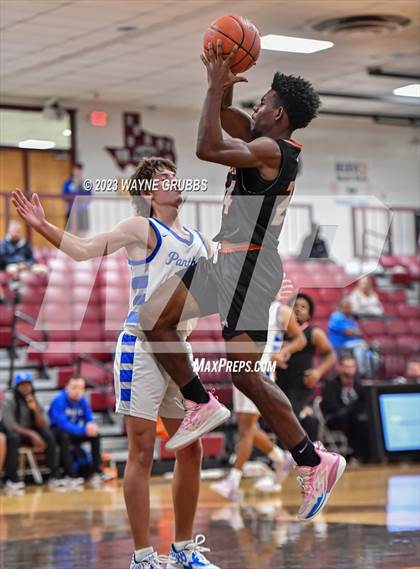 Thumbnail 3 in Queen City vs. Spring Hill (White Oak Tournament) photogallery.