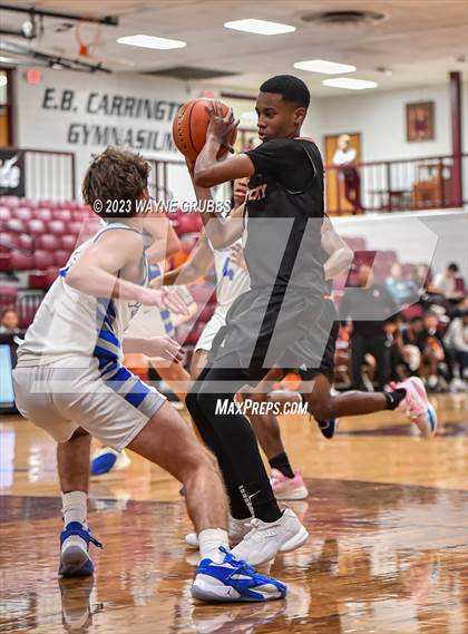 Thumbnail 3 in Queen City vs. Spring Hill (White Oak Tournament) photogallery.