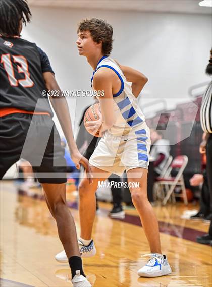 Thumbnail 1 in Queen City vs. Spring Hill (White Oak Tournament) photogallery.