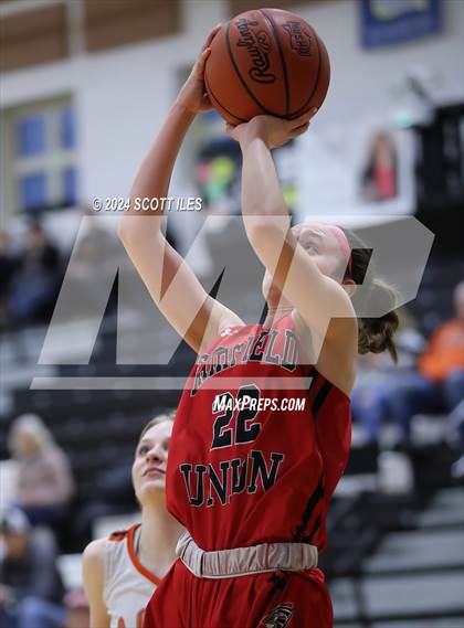 Thumbnail 3 in Fairfield Union @ Amanda-Clearcreek photogallery.