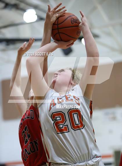 Thumbnail 2 in Fairfield Union @ Amanda-Clearcreek photogallery.