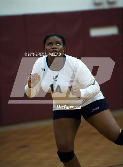 Thumbnail 1 in Admiral Farragut @ Brooks DeBartolo Collegiate photogallery.