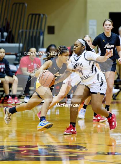 Thumbnail 2 in Avon vs North Central photogallery.