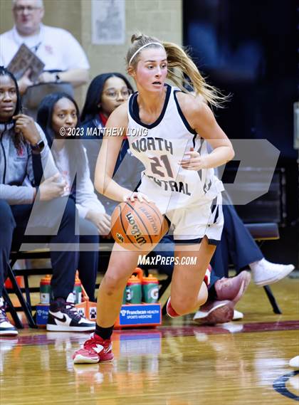 Thumbnail 3 in Avon vs North Central photogallery.