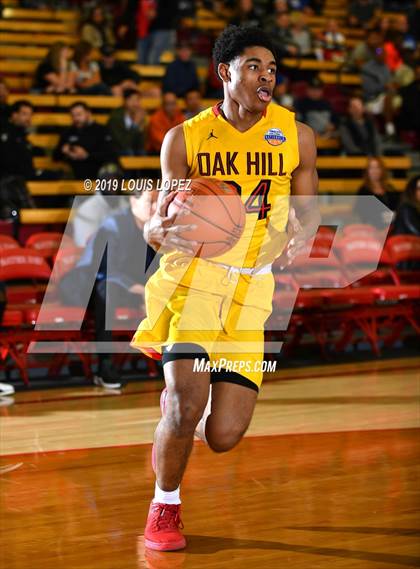 Thumbnail 1 in Santa Margarita vs. Oak Hill Academy (Nike Extravaganza) photogallery.