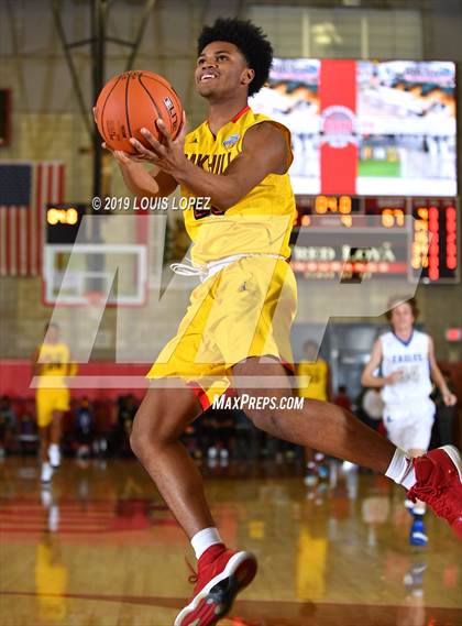 Thumbnail 1 in Santa Margarita vs. Oak Hill Academy (Nike Extravaganza) photogallery.