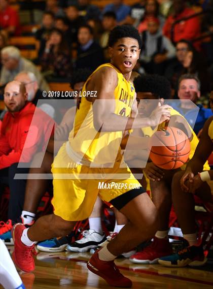 Thumbnail 1 in Santa Margarita vs. Oak Hill Academy (Nike Extravaganza) photogallery.