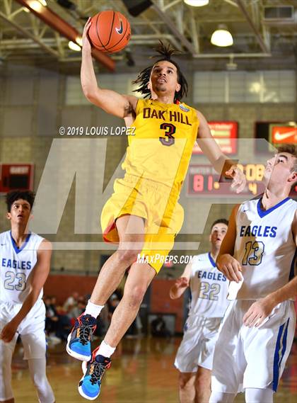 Thumbnail 2 in Santa Margarita vs. Oak Hill Academy (Nike Extravaganza) photogallery.