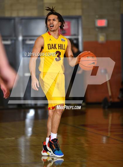 Thumbnail 3 in Santa Margarita vs. Oak Hill Academy (Nike Extravaganza) photogallery.