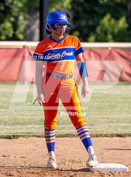 Thumbnail 1 in Silver Creek @ Connersville (IHSAA 3A Regional Championship) photogallery.