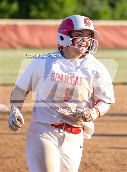 Thumbnail 3 in Silver Creek @ Connersville (IHSAA 3A Regional Championship) photogallery.