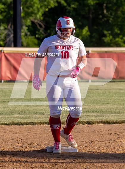 Thumbnail 2 in Silver Creek @ Connersville (IHSAA 3A Regional Championship) photogallery.