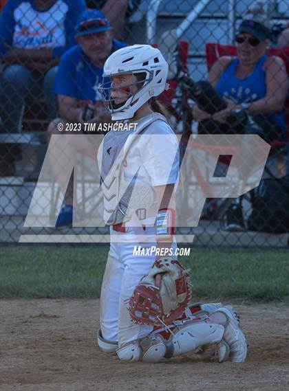 Thumbnail 1 in Silver Creek @ Connersville (IHSAA 3A Regional Championship) photogallery.