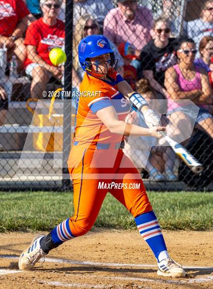 Thumbnail 3 in Silver Creek @ Connersville (IHSAA 3A Regional Championship) photogallery.