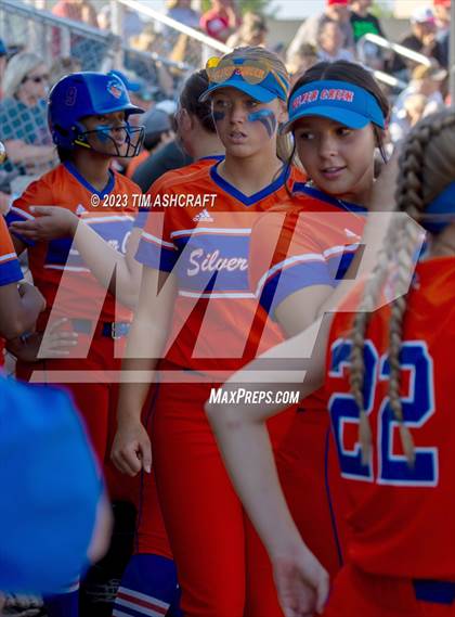 Thumbnail 3 in Silver Creek @ Connersville (IHSAA 3A Regional Championship) photogallery.