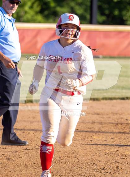 Thumbnail 2 in Silver Creek @ Connersville (IHSAA 3A Regional Championship) photogallery.