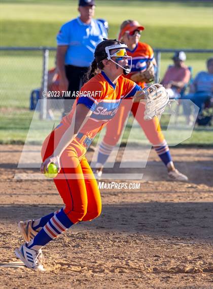 Thumbnail 1 in Silver Creek @ Connersville (IHSAA 3A Regional Championship) photogallery.