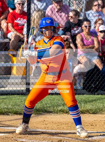 Thumbnail 2 in Silver Creek @ Connersville (IHSAA 3A Regional Championship) photogallery.