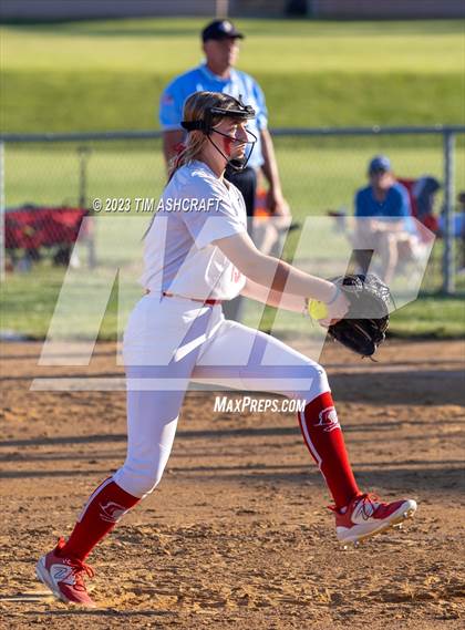 Thumbnail 1 in Silver Creek @ Connersville (IHSAA 3A Regional Championship) photogallery.